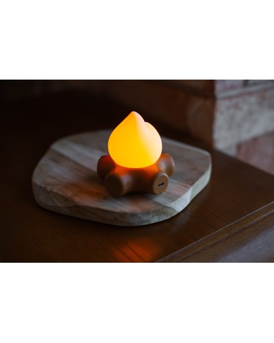 MARY'S lampka nocna LED Płomyk na drewnie